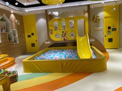 -贝思特蒙特梭利早教新区旗舰中心(苏州新区复悦城店)