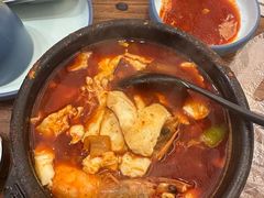 -明洞阿姨·韩式酱蟹烤肉·创意料理(三元桥店)