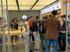 -华为授权体验店(华强北电子广场)