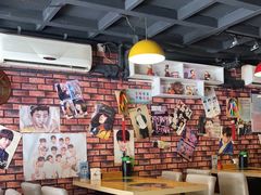 大堂-源味屋韩式火锅&炸鸡(鼎城当代商城店)