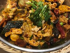 -拿渡麻辣香锅(世茂广场·工三店)