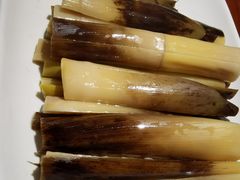 手剥笋-茸梅路右拐龙虾-农家菜(松江店)