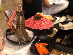 -鲜入围煮花胶鸡海鲜火锅