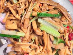 -黄鹤天厨·泡椒田鸡创始者(莲花店)