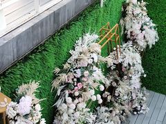 -The ROOF (通盈中心店)