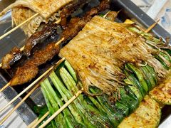 -粉八·云南米线·建水烧烤(常熟路店)