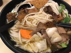 -鑫花溪牛肉米粉(凤凰街创始总店)