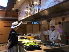 自助取餐区-亿民平安国际大酒店西餐厅(彩田北路店)