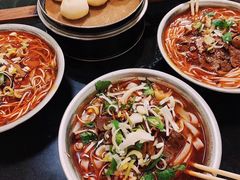 -薛记襄阳香辣牛肉面(平安路店)