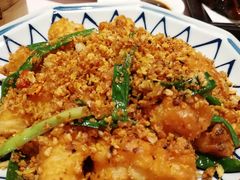 椒盐鲜鱿鱼-誉八仙酒楼(静安大悦城店)