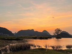 -夏屿湖畔.落日湖景餐厅(普者黑景区店)