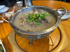 -一群羊手扒肉·火锅·早茶(远东公寓店)