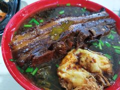 -小龙大肉面馆