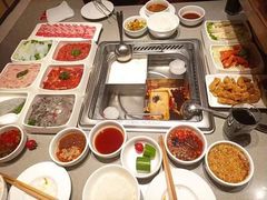 -海底捞火锅(宝龙广场夜宵主题店)