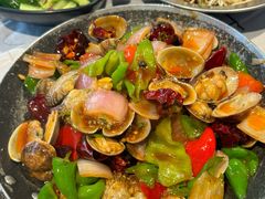 -巴厘龙虾·榜首油焖大虾(音乐学院·沿江酒馆店)
