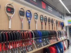 -Wilson威尔胜(漕溪北路店)