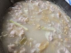 -老来福·非遗酸汤兔(凯旋路店)