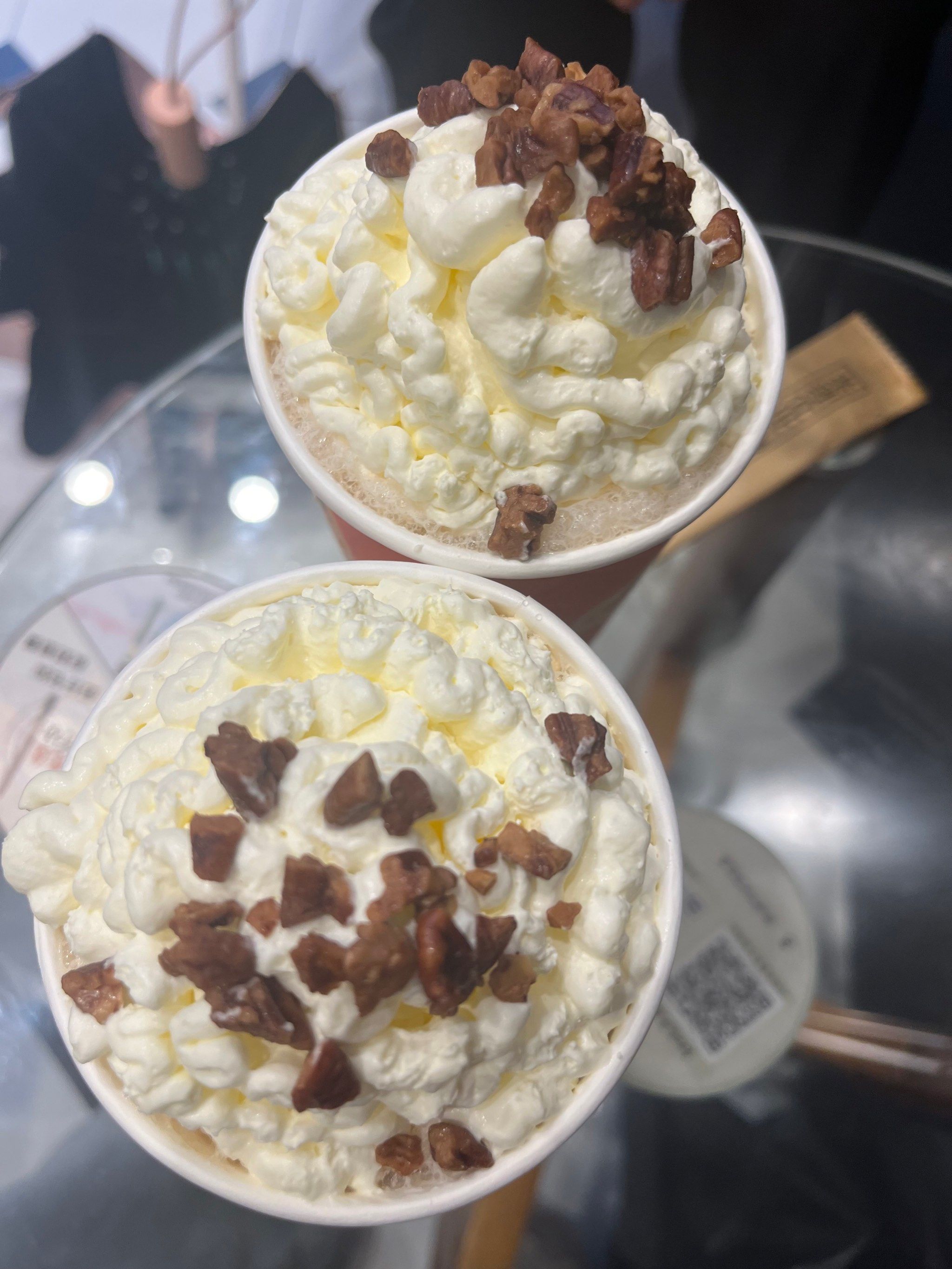 0元玩转这座城 喝爱喝奶茶的小姐姐一枚!奶油顶超爱!