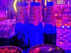 -汉斯酒吧