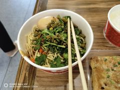 -蔡明纬热干面(长港路店)