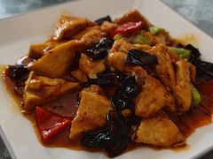 -天天向上素食餐厅(五台山店)