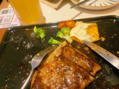 -必胜客(阿罗海店)
