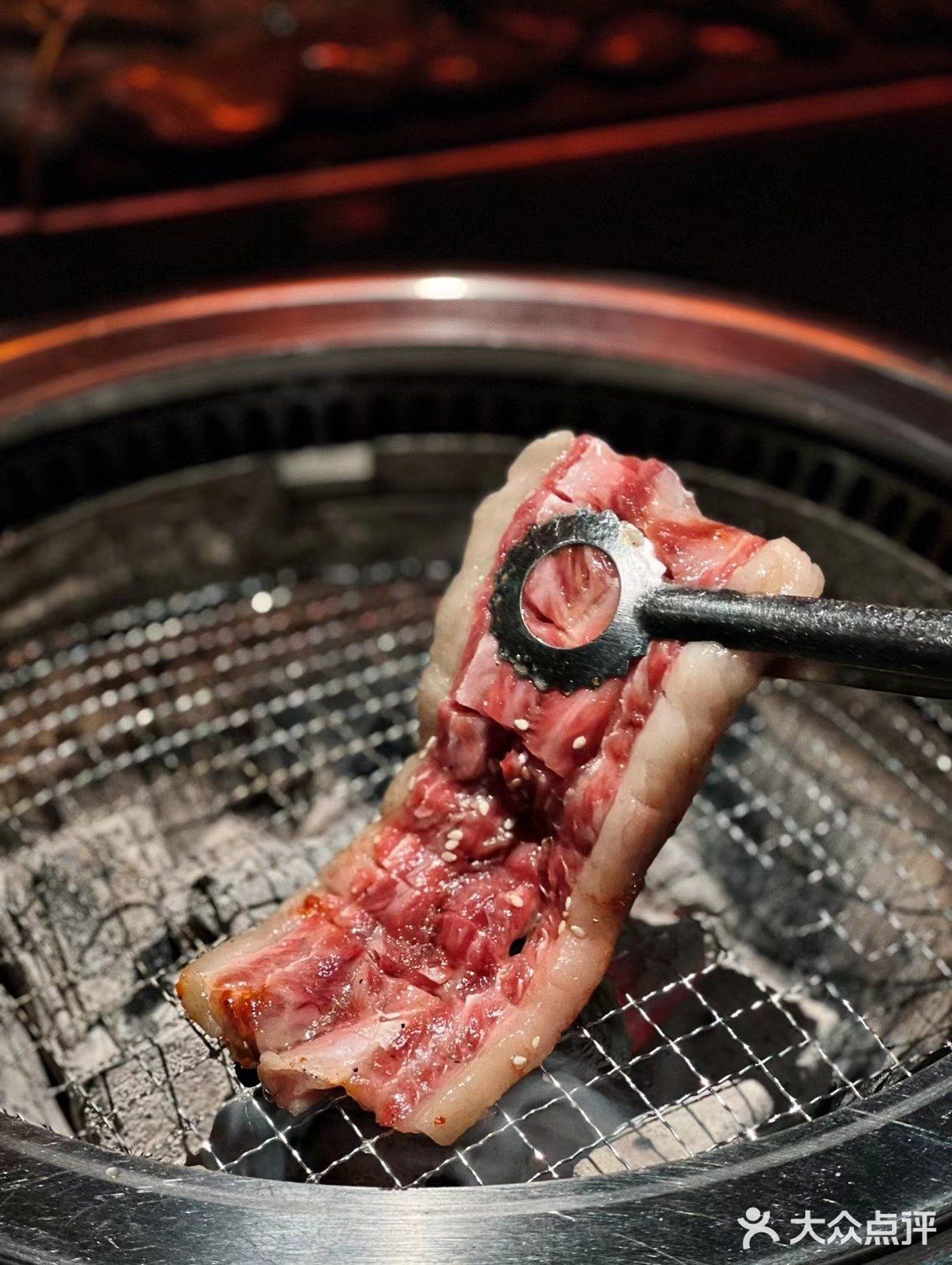 壁炉烤肉 | 16 Wagyu Salon 和牛烧肉专门店