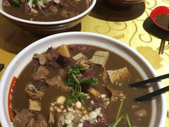 -陈寔包子王·卤煮小肠·京味小吃(龙潭店)