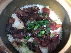 腊肠腊肉煲仔饭-红星光发煲仔饭(大石街店)