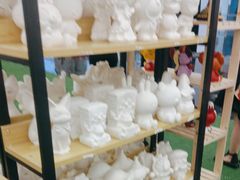 -郑在DIY·潮玩银饰绘画手作(中央大道旗舰店)