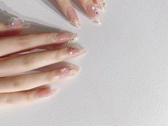 -群丽化妆摄影美甲纹绣培训学校