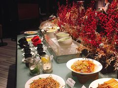 -唐拉雅秀酒店-西锦汇空中BBQ·思创餐厅