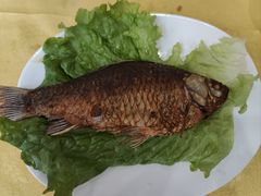 香茅草烤鲫鱼-蝴蝶泉宾馆-中餐厅