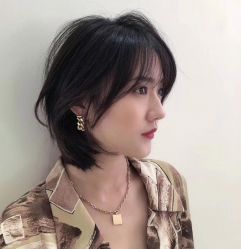 点击看大图 锁骨发-迪罗造型•潮色接发