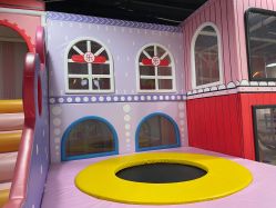 -蹦蹦乐园(南桥百联店)