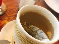 -ROAST coffee & eatery