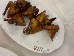 沙田红烧乳鸽-清新鸡沙田乳鸽店(金融店)