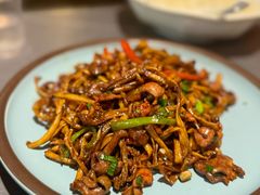 蘑菇炒鸡杂-富临轩私房菜(集庆门大街店)