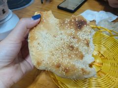 -刘一碗羊肚(绿地城市大脑数字产业小镇店)