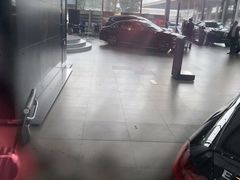 -苏州利星奔驰4S店(吴中店)