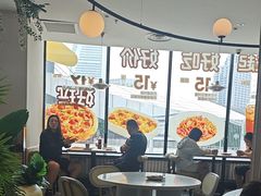 -必胜客(WOW中央公园店)