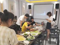 -聚会山庄·派对会议团建别墅轰趴馆(中兴和园店)