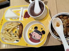 -蓉李记成都名小吃(宜昌伍家岗万达店)