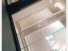 -ZARA(大上海时代广场店)