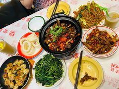 -堂瓦里·33年传统赣菜(第一街区店)