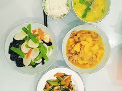 -爱月宝月嫂·育儿嫂(哈尔滨总店)