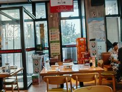 -华府九号海鲜烧烤大排档(龙域店)