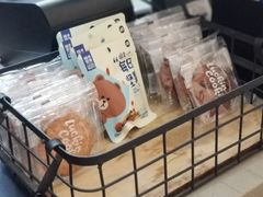 -瑞幸咖啡(经四路万达写字楼店)