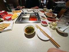 -海底捞火锅鲜切牛肉主题店(长寿路店)