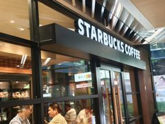 -星巴克(上海虹桥新天地二店)
